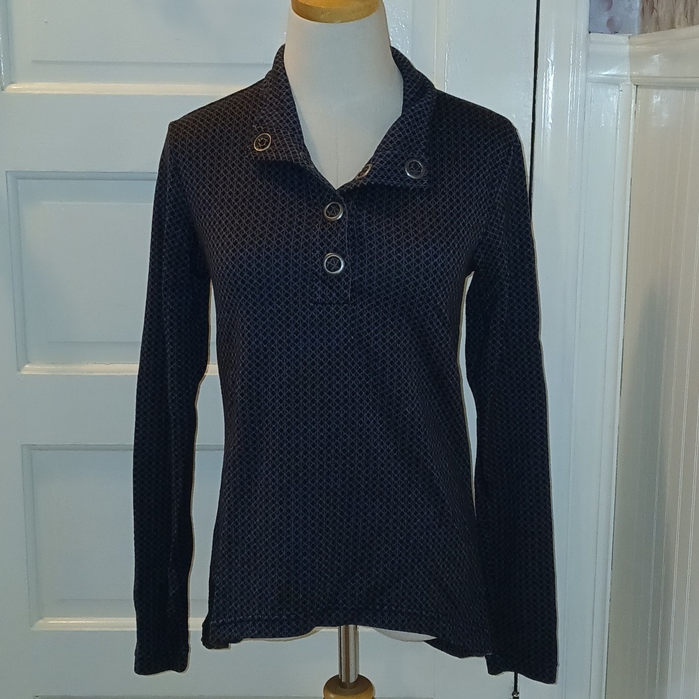 Merrell Black Long Sleeve Top